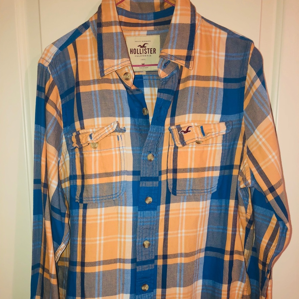 Cashual holister shirt